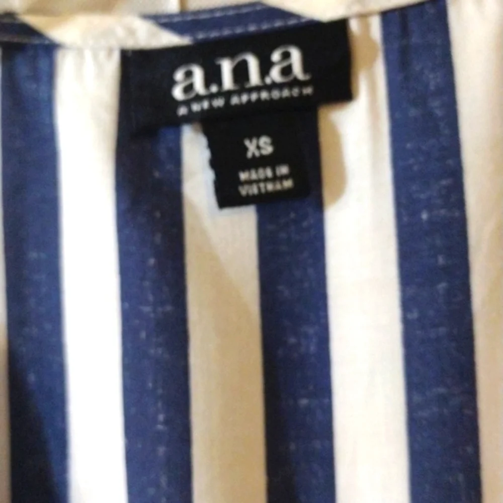 a.n.a sleeveless top xs - Picture 4 of 6